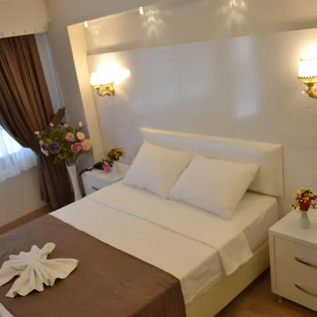 塔克辛蓝色伊斯坦布尔酒店