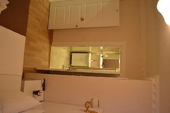 塔克辛蓝色伊斯坦布尔酒店 3* 伊斯坦布尔