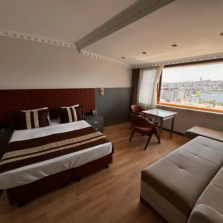 Blue Taksim Hotel 3*