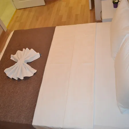 블루 탁심 호텔 3*