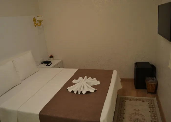 Blue Taksim מלון 3*